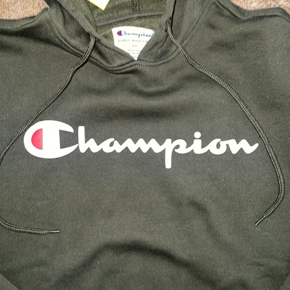 Champion Sweatshirt - Picture 2 of 4